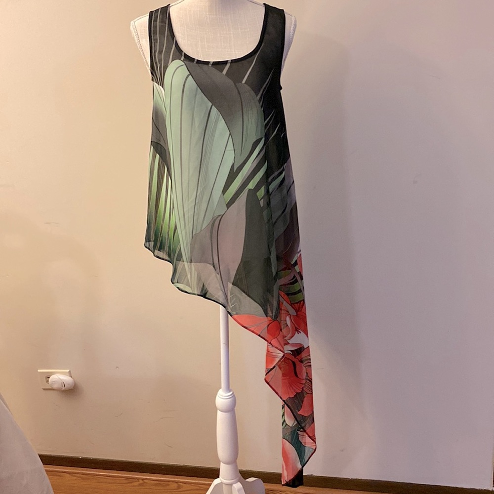 Angelo Tready wear sheer women’s asymmetrical blouse top floral bold front M